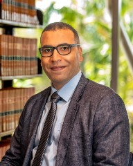 Dr. Awni Etaywe