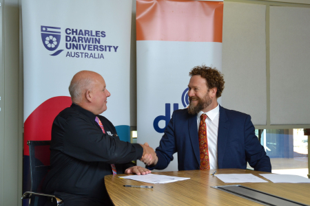 CDU VC and DKA CEO shaking hands